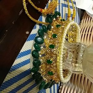 Choker necklace w earrings